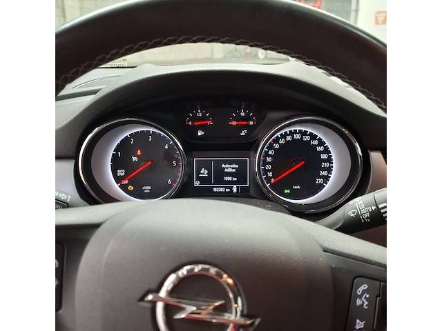 Personenauto, opel, astra, 2019 - afbeelding 8 van  25