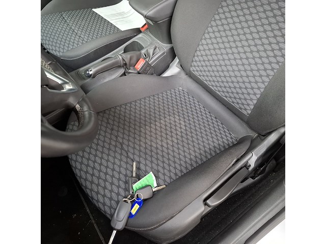 Personenauto, opel, astra, 2019 - afbeelding 19 van  54