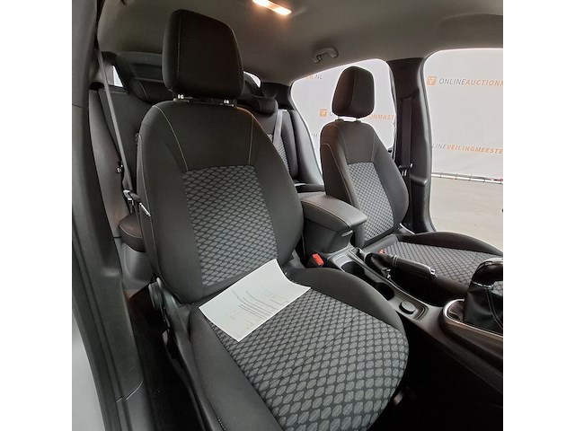 Personenauto, opel, astra, 2019 - afbeelding 36 van  54