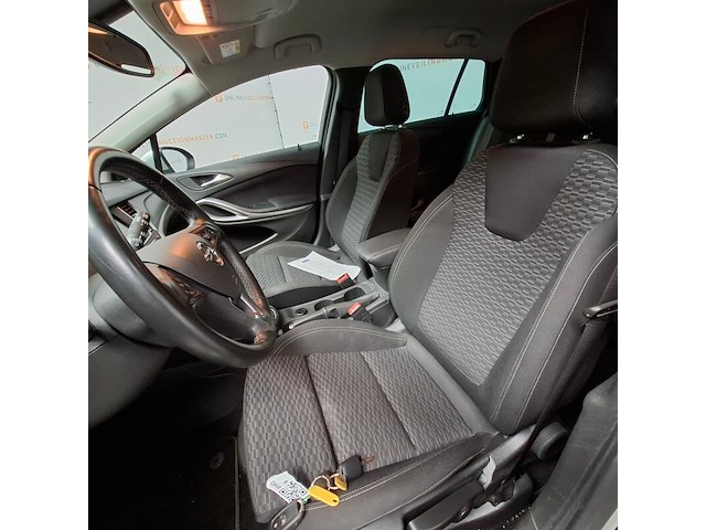 Personenauto, opel, astra, 2019 - afbeelding 19 van  58