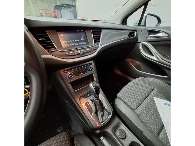 Personenauto, opel, astra, 2019 - afbeelding 26 van  58