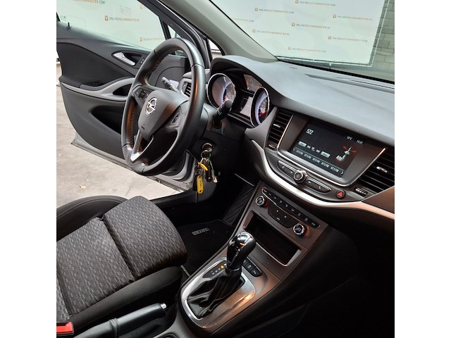 Personenauto, opel, astra, 2019 - afbeelding 33 van  58