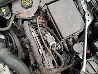 Personenauto, opel, astra, 2019 - afbeelding 44 van  58