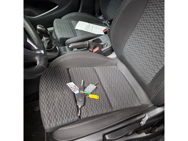 Personenauto, opel, astra, 2019 - afbeelding 22 van  62
