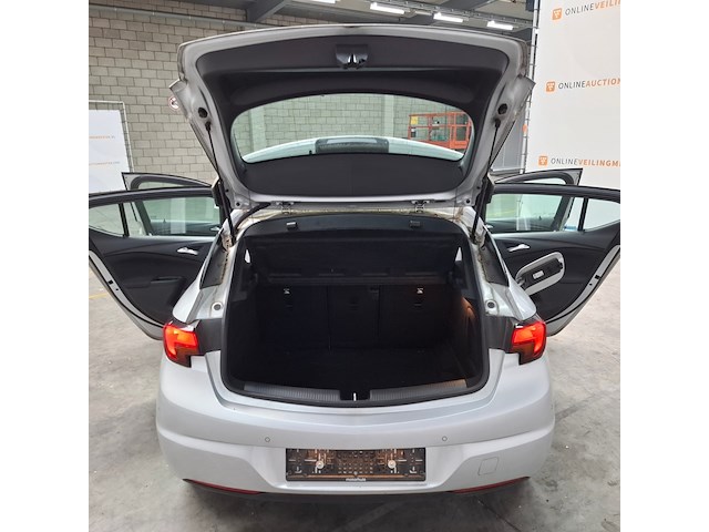 Personenauto, opel, astra, 2019 - afbeelding 35 van  62