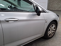 Personenauto, opel, astra, 2019 - afbeelding 56 van  62