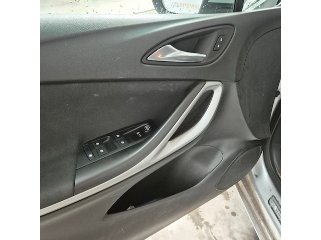 Personenauto, opel, astra, 2019 - afbeelding 9 van  35