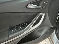 Personenauto, opel, astra, 2019 - afbeelding 9 van  35
