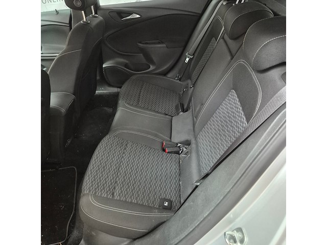 Personenauto, opel, astra, 2019 - afbeelding 17 van  35