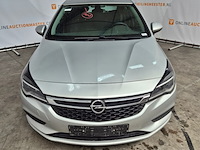 Personenauto, opel, astra, 2019 - afbeelding 12 van  35