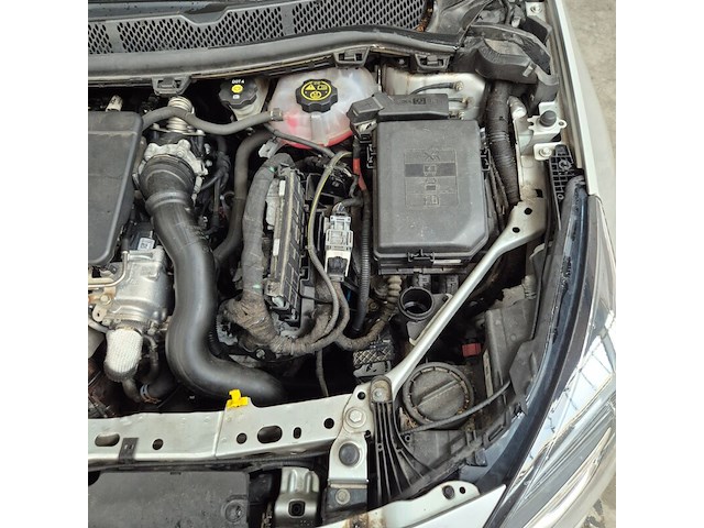 Personenauto, opel, astra, 2019 - afbeelding 26 van  35