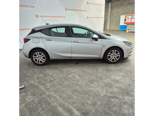 Personenauto, opel, astra, 2019 - afbeelding 30 van  35