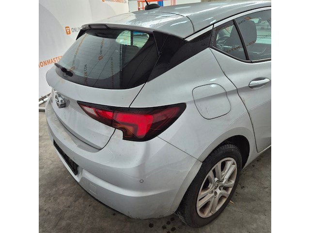 Personenauto, opel, astra, 2019 - afbeelding 31 van  35