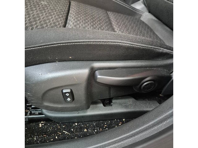 Personenauto, opel, astra, 2019 - afbeelding 11 van  40