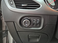 Personenauto, opel, astra, 2019 - afbeelding 15 van  40