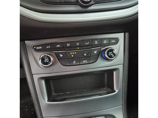 Personenauto, opel, astra, 2019 - afbeelding 19 van  40