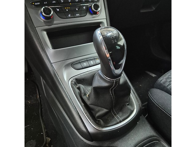 Personenauto, opel, astra, 2019 - afbeelding 20 van  40