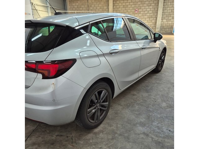 Personenauto, opel, astra, 2019 - afbeelding 36 van  40