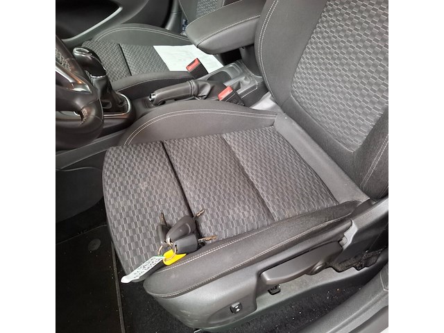 Personenauto, opel, astra, 2019 - afbeelding 24 van  62