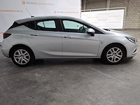 Personenauto, opel, astra, 2019 - afbeelding 34 van  62