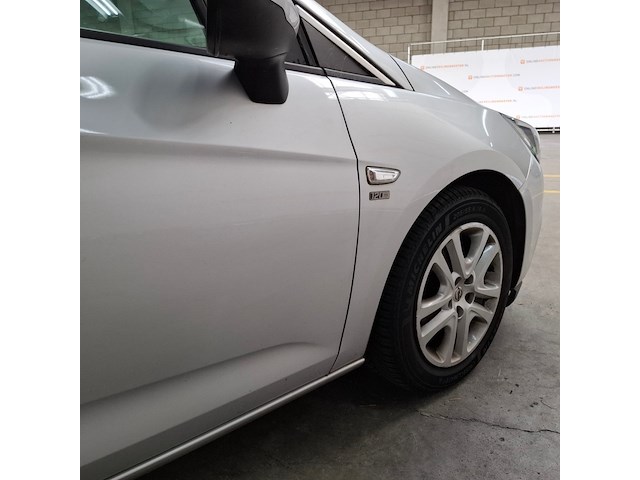 Personenauto, opel, astra, 2019 - afbeelding 56 van  62