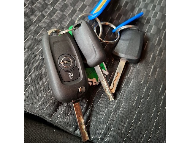 Personenauto, opel, astra, 2019 - afbeelding 7 van  42