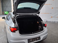 Personenauto, opel, astra, 2019 - afbeelding 22 van  42