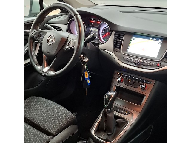 Personenauto, opel, astra, 2019 - afbeelding 29 van  42