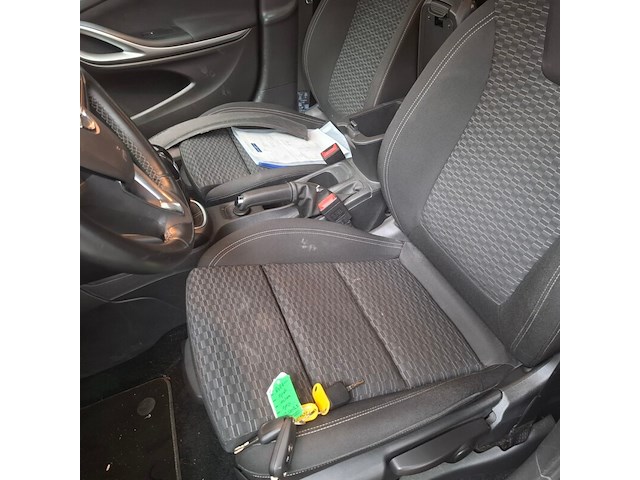Personenauto, opel, astra, 2019 - afbeelding 27 van  67