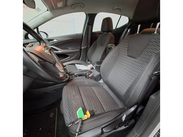 Personenauto, opel, astra, 2019 - afbeelding 28 van  67
