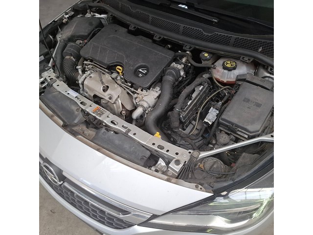Personenauto, opel, astra, 2019 - afbeelding 54 van  67