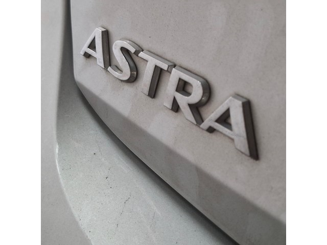 Personenauto, opel, astra, 2019 - afbeelding 60 van  67