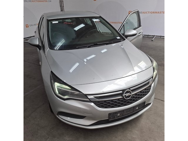 Personenauto, opel, astra, 2019 - afbeelding 62 van  67