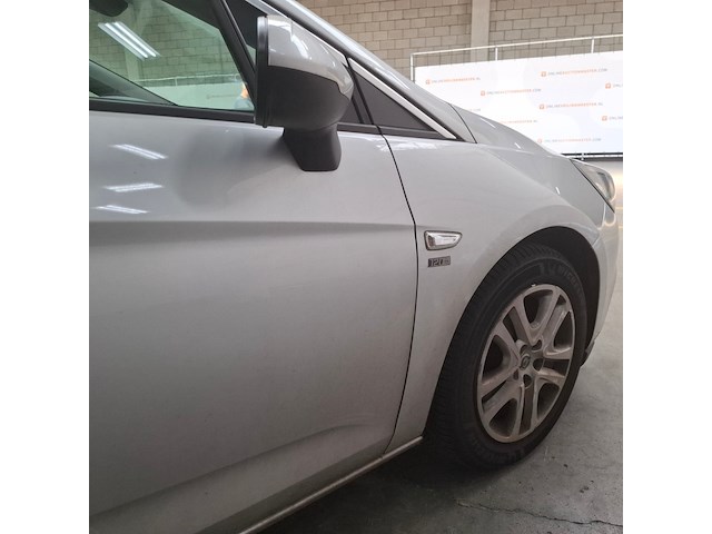 Personenauto, opel, astra, 2019 - afbeelding 56 van  67
