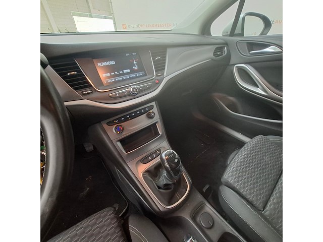 Personenauto, opel, astra, 2019 - afbeelding 36 van  67