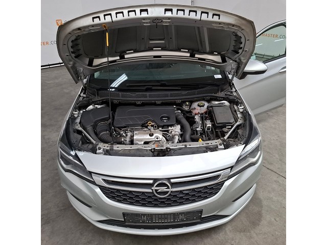 Personenauto, opel, astra, 2019 - afbeelding 53 van  67