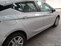 Personenauto, opel, astra, 2019 - afbeelding 66 van  67