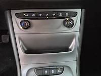 Personenauto, opel, astra, 2019 - afbeelding 19 van  39