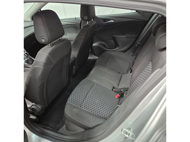 Personenauto, opel, astra, 2019 - afbeelding 22 van  39
