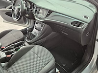 Personenauto, opel, astra, 2019 - afbeelding 26 van  39
