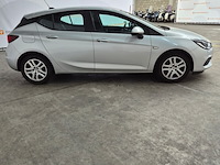 Personenauto, opel, astra, 2019 - afbeelding 34 van  39