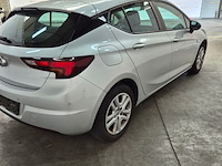 Personenauto, opel, astra, 2019 - afbeelding 35 van  39