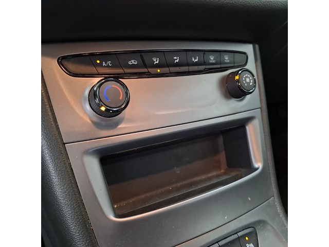 Personenauto, opel, astra, 2019 - afbeelding 30 van  65