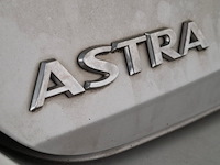 Personenauto, opel, astra, 2019 - afbeelding 58 van  65