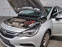 Personenauto, opel, astra, 2019 - afbeelding 60 van  65