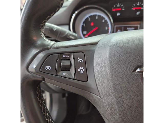 Personenauto, opel, astra, 2019 - afbeelding 11 van  40