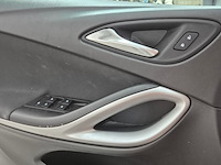 Personenauto, opel, astra, 2019 - afbeelding 16 van  40
