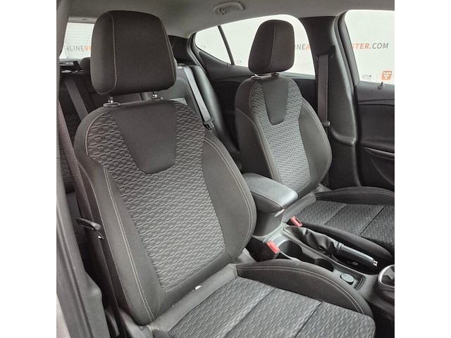 Personenauto, opel, astra, 2019 - afbeelding 28 van  40