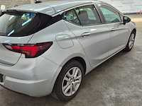 Personenauto, opel, astra, 2019 - afbeelding 36 van  40
