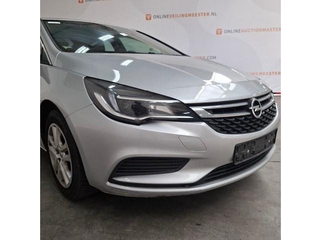 Personenauto, opel, astra, 2019 - afbeelding 10 van  68